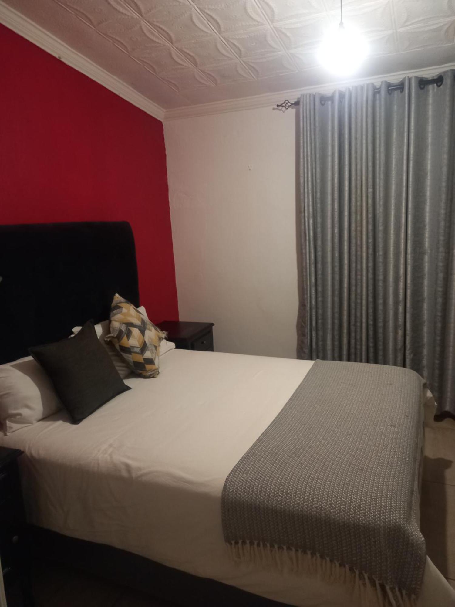 Choice Backpackers Lodge Bulawayo Exterior photo